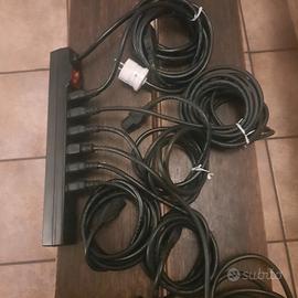 presa multipla per computer piu cavi