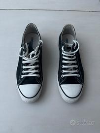 Converse Chuck Taylor Throwback Low
