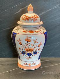 Vaso giapponese vintage in porcellana