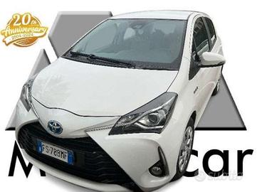 TOYOTA Yaris Yaris III 2017 5p 1.5h Business -
