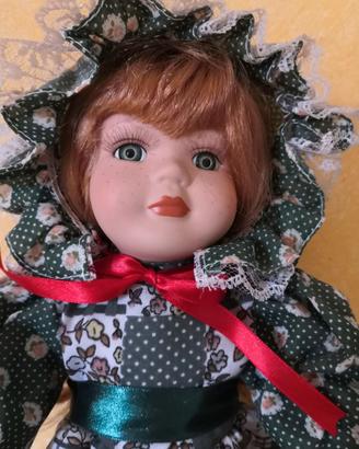 bambola di ceramica