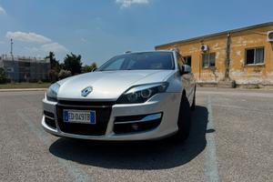 NEW RENAULT LAGUNA 2.0 DCi 175cv  SPORTOUR PRO. 4C