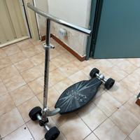 Monopattino a 4 ruote