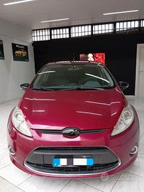 Ford Fiesta 1.4 Benz/GPL 2011 CON GARANZIA