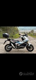Honda X-adv 