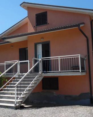 Villa di 137 m² con 4 locali a Nusco