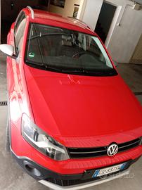 Polo cross