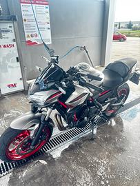 Kawasaki z650