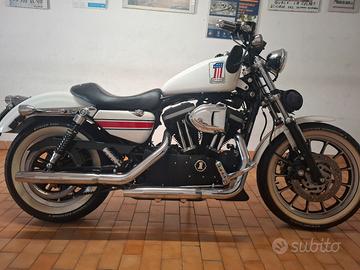 Harley Davidson  XL 883R  a CARBURATORI 