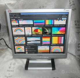 MONITOR 17" LCD HYUNDAI L17T CON INGRESSI VARI