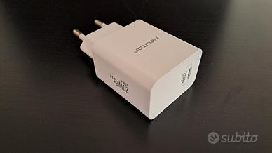 Caricabatterie NEWTOP