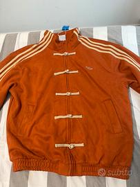Felpa adidas cinese