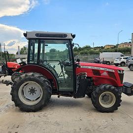 Trattore Massey Ferguson 3710 GE