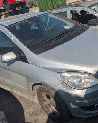 MERCEDES Classe B 2005-2013 B150 1.5 Ben 5 Porte