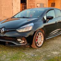 Rs trophy 220 CLIO renault