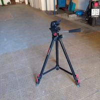 cavalletto tre piedi per macchina fotografica o ca