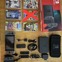 Nintendo Switch + 5 giochi + accessori vari