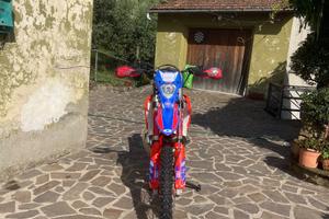 Beta race 300 2t  2025