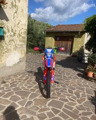 Beta race 300 2t  2025