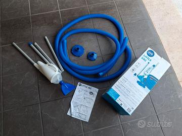 aspirapolvere manuale per piscina 