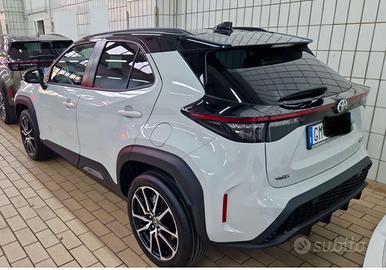 TOYOTA YARIS CROSS 1.5 HYBRID GR SPORT Anno 2023