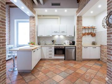 Appartamento di 91 m² con 3 locali e box auto a Ru
