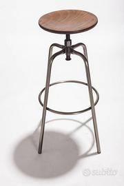 Sgabello ristorante stile industriale