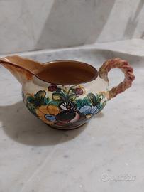 piccola brocca in ceramica 