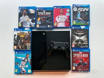 🎮 PS4 SLIM + 1 CONTROLLER + 8 GIOCHI