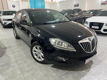 Lancia Delta 1.6 120 CV - PLATINO - 2011