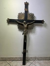 Antico Crocifisso in Ottone