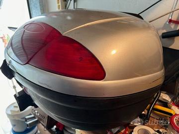 bauletto posteriore per moto/scooter