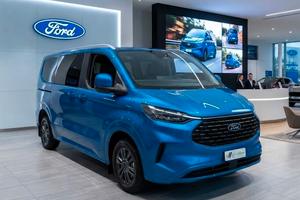 Ford Tourneo Custom Titanium Ecoblue 170cv 9posti