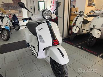 PIAGGIO Vespa GTS 300 Super GTS SS MY 26 n.13