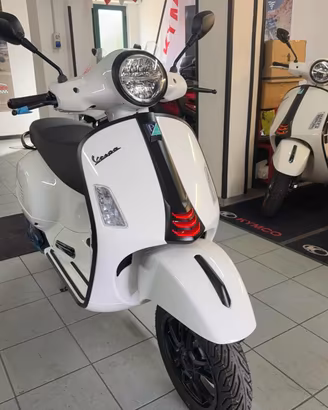 PIAGGIO Vespa GTS 300 Super GTS SS MY 26 n.15