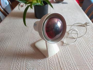 Lampada a infrarossi medicale 