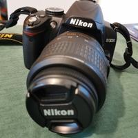 Nikon D3000 kit 18-55mm VR