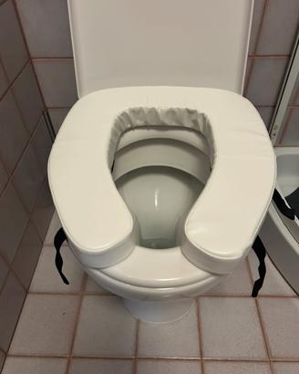 Rialzo WC imbottito con fissaggi regolabili