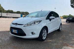 Ford fiesta 1.4 noepatentati