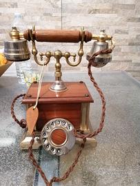 telefono antico