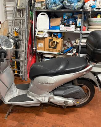 Aprilia Scarabeo 125 Euro 3 - 2014