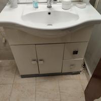 mobile bagno completo di rubinetto senza specchio 
