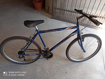 Bicicletta country Evolution 