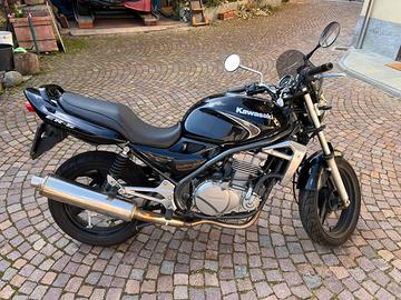 Kawasaki ER 5