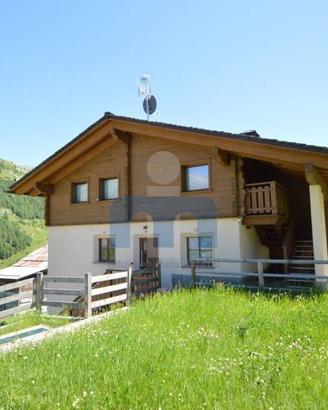 Appartamento di 70 m² con 3 locali e box auto dopp
