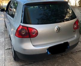 VOLKSWAGEN Golf 5ª serie - 2004