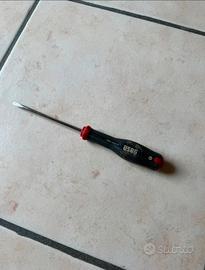 Cacciavite a taglio professionale USAG 324