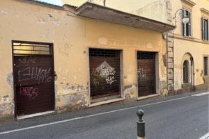 NEGOZIO A GROTTAFERRATA