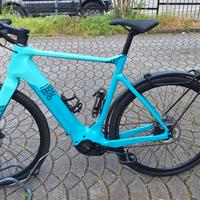 BIANCHI E-ARCADEX TOURER TG. XL