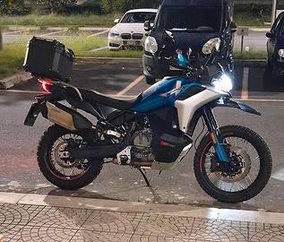 CF Moto 800 MT-X